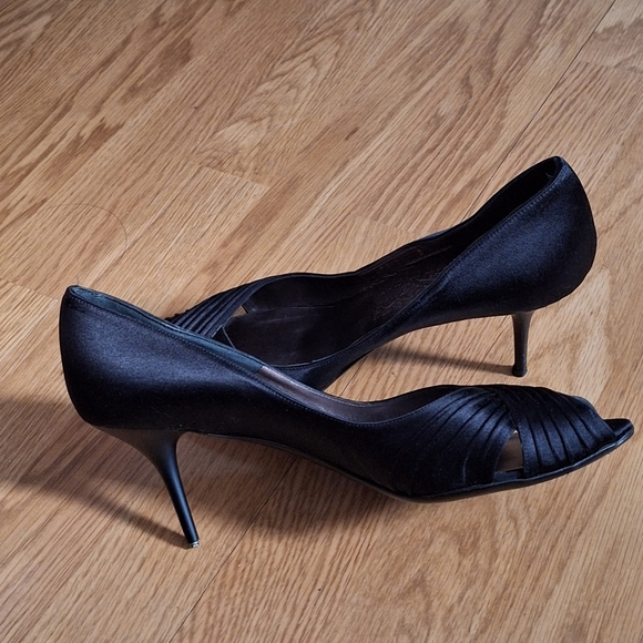 Salvatore Ferragamo "Societe" Black Satin Peep Toe Pumps - Size 11 B - Picture 9 of 15